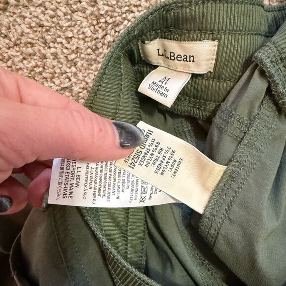 LL. Bean Vista Camp Pants, Jogger Green Medium Petite - Picture 7 of 7